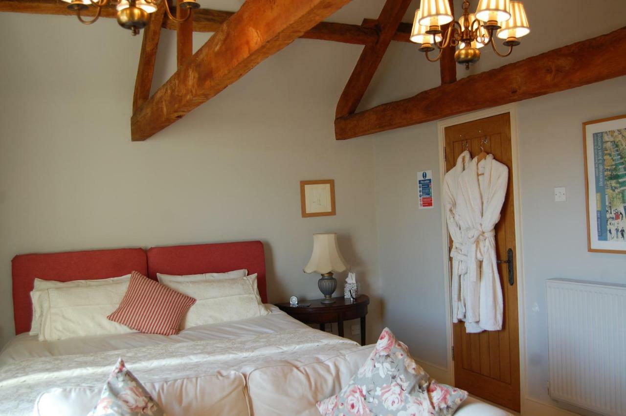 Home Barn Bed And Breakfastヨービル エクステリア 写真